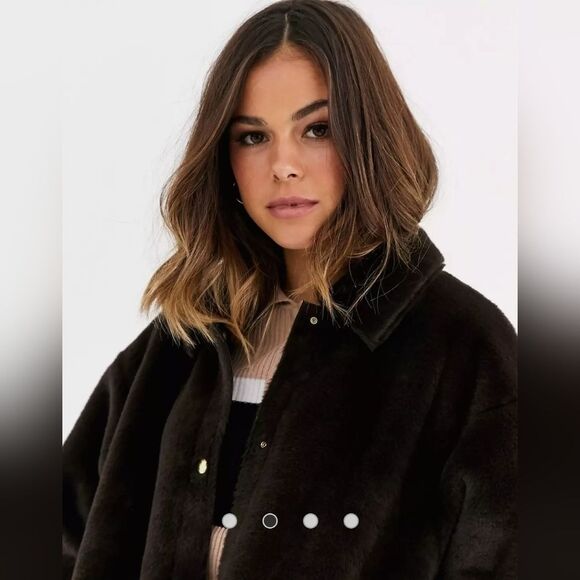 NWT ASOS Pull&Bear faux fur jacket with poppers in chocolate Size Small - Picture 3 of 10